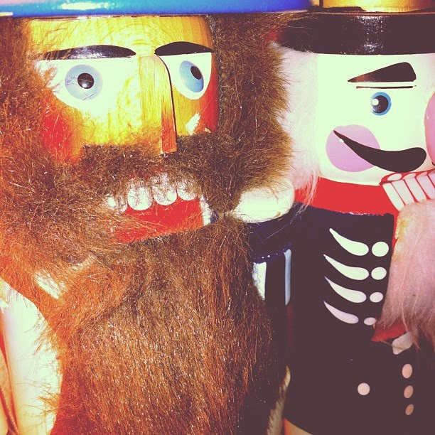 Eston "Light on the Tree" (2013)